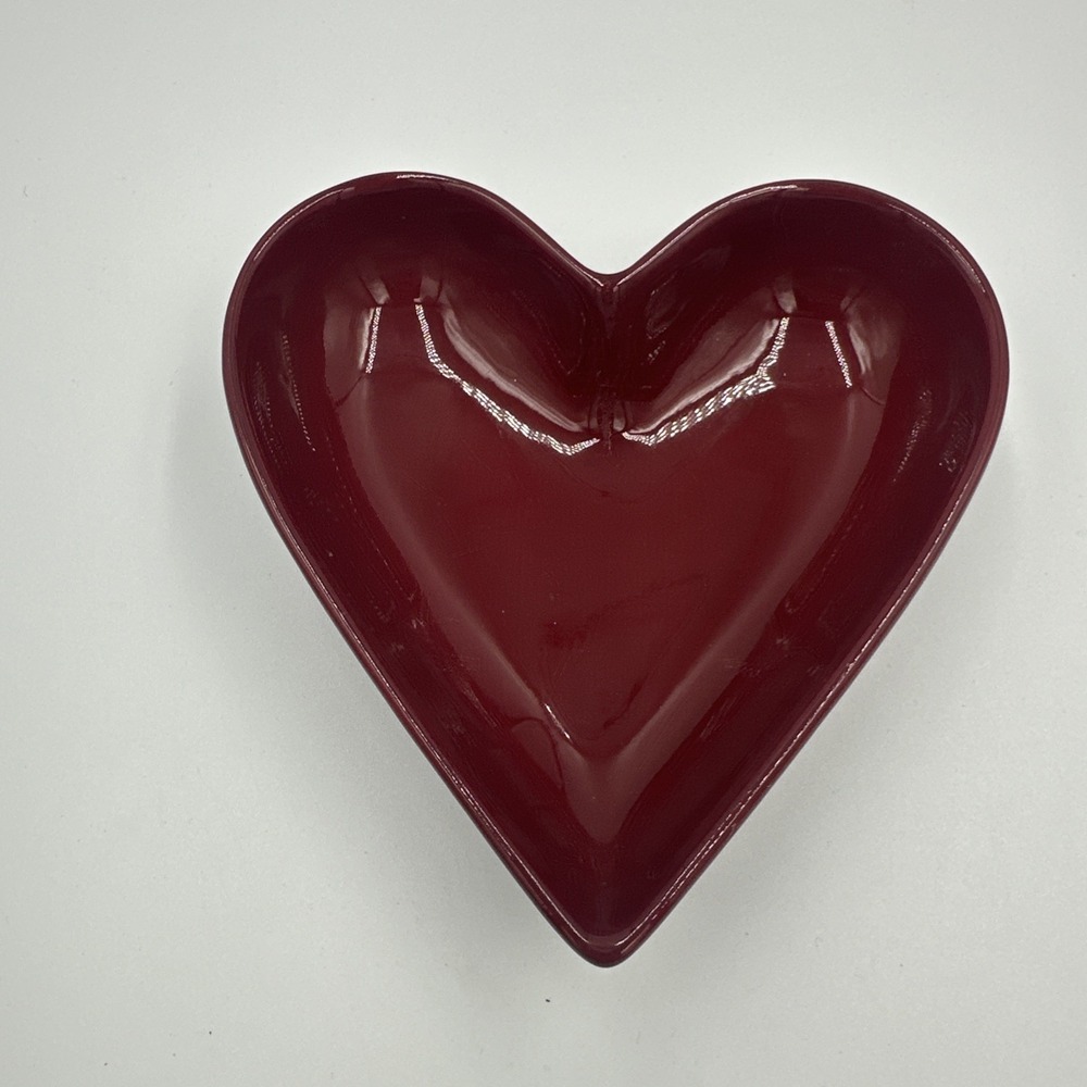 Pampered Chef Simple Addition Heart Shape Dish Candy Trinket Bowl Valentines Day
